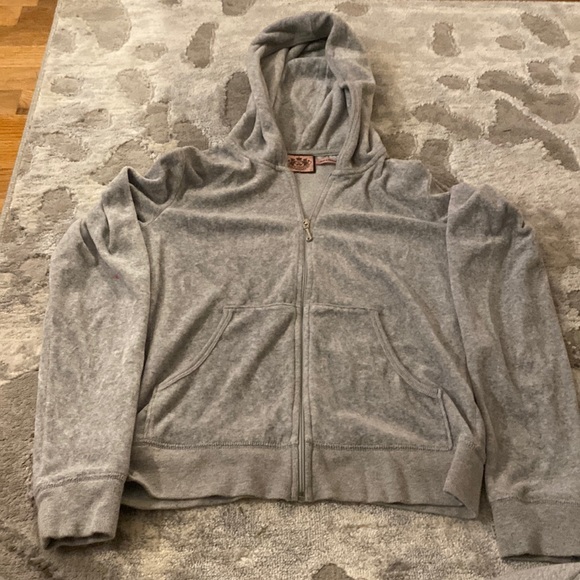 Juicy couture size large but runs small - Picture 1 of 2
